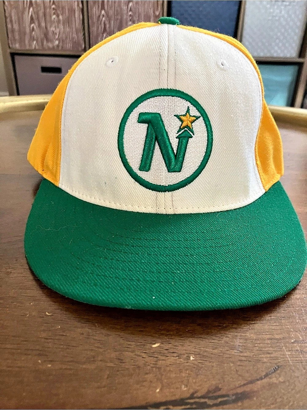 Vintage Minnesota North Stars American Needle Hat NHL Green Yellow SnapBack Cap